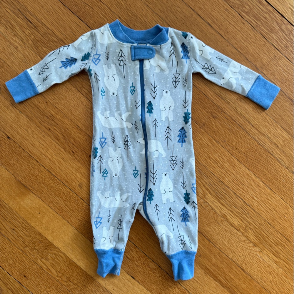 🟡6 for $30 Hanna Anderson sleeper 6-9 months